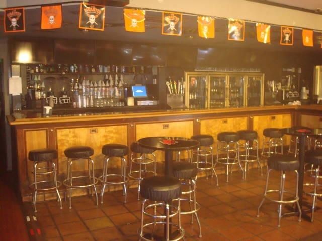 Venetian Square Shopping Center: 4555 N Pershing Ave, Stockton, CA 95207